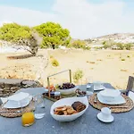 Arades Sifnos With Private Pool