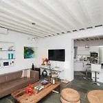 Arades Sifnos With Private Pool 빌라 아폴로니아