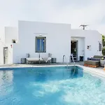 빌라 Arades Sifnos With Private Pool 아폴로니아