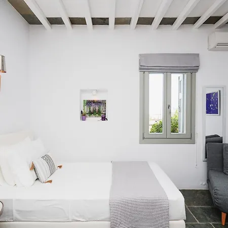 Arades Sifnos With Private Pool