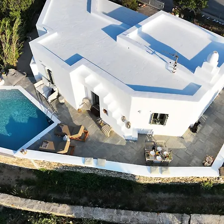 Arades Sifnos With Private Pool ヴィラ アポロニア