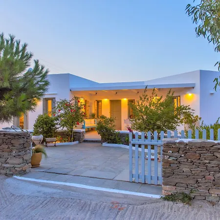 Arades Sifnos With Private Pool *